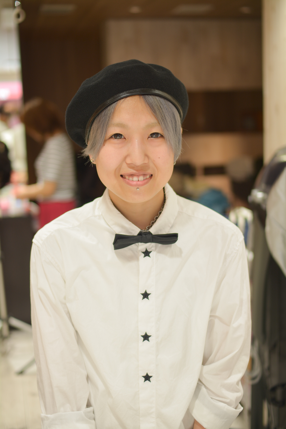 霜鳥 杏里紗